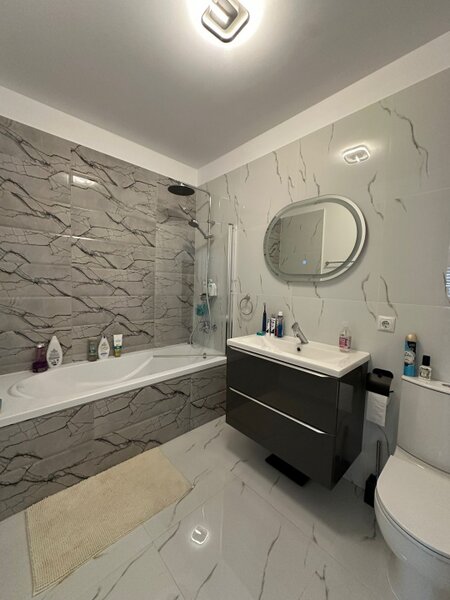 Cluj-Napoca Apartament 2 camere, modern, loc de parcare, Zona Vivo